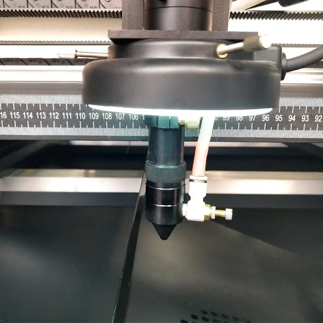 laser-cutting-head